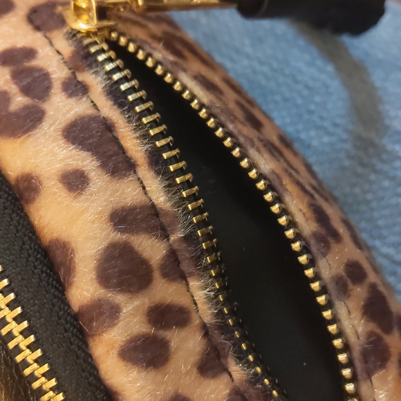 NWT Steve Madden belt bag animal print cheetah gold black - Picture 9 of 13